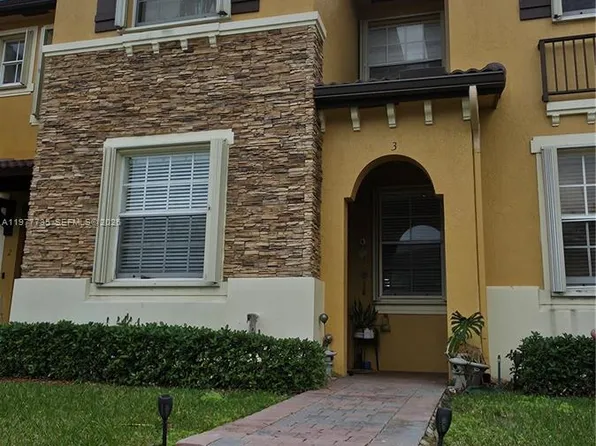 9207 SW 227th St Unit 3, Cutler Bay, FL 33190