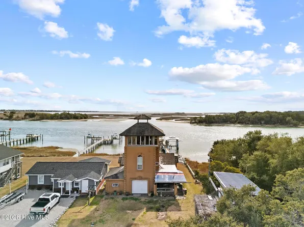 143 Capn Deck Lane, Cedar Point, NC 28584