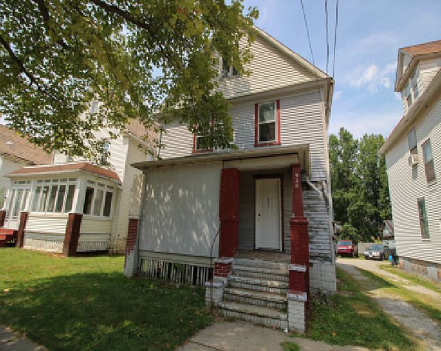 1st image of 926 Stiles St NW