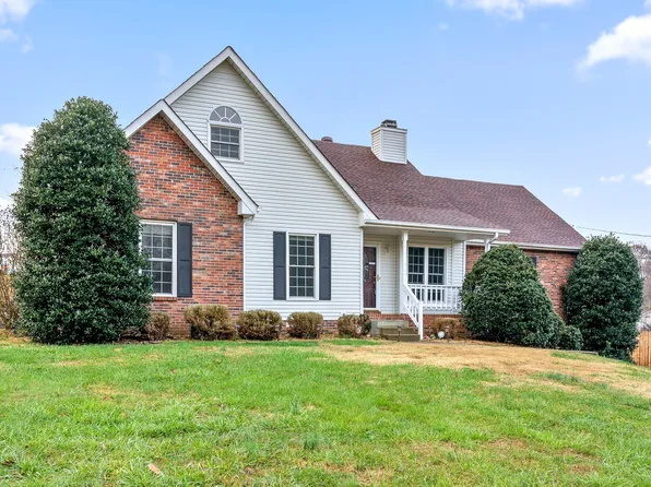 3427 Clearwater Dr, Clarksville, TN 37042