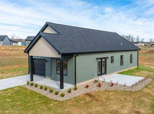 114 Joiner Ave, Elkton, KY 42220