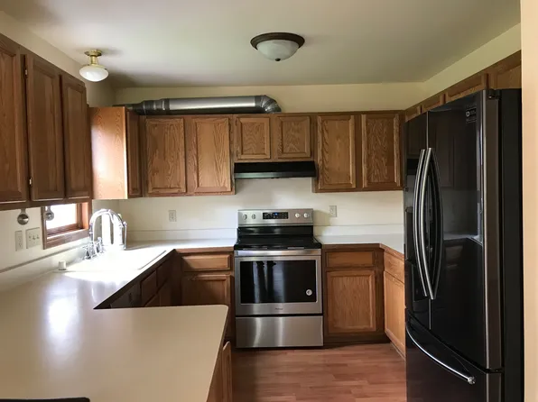 (undisclosed Address), Pewaukee, WI 53072