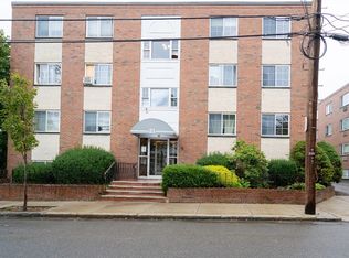 21 Staples Ave APT 24, Everett, MA 02149