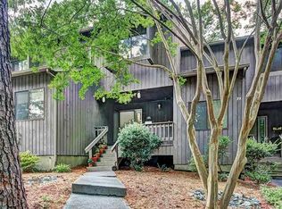 71 Fernwood Ln, Chapel Hill, NC 27516