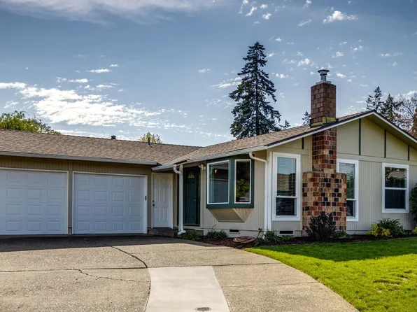 709 N Holly Dr, Newberg, OR 97132