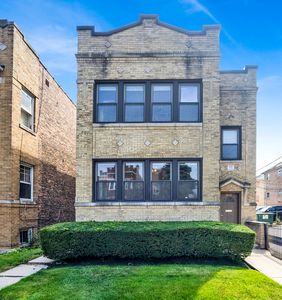 5615 N Rockwell St, Chicago, IL, 60659