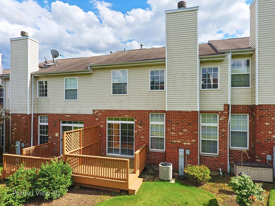 1st image of 553 Goodwin Dr #553