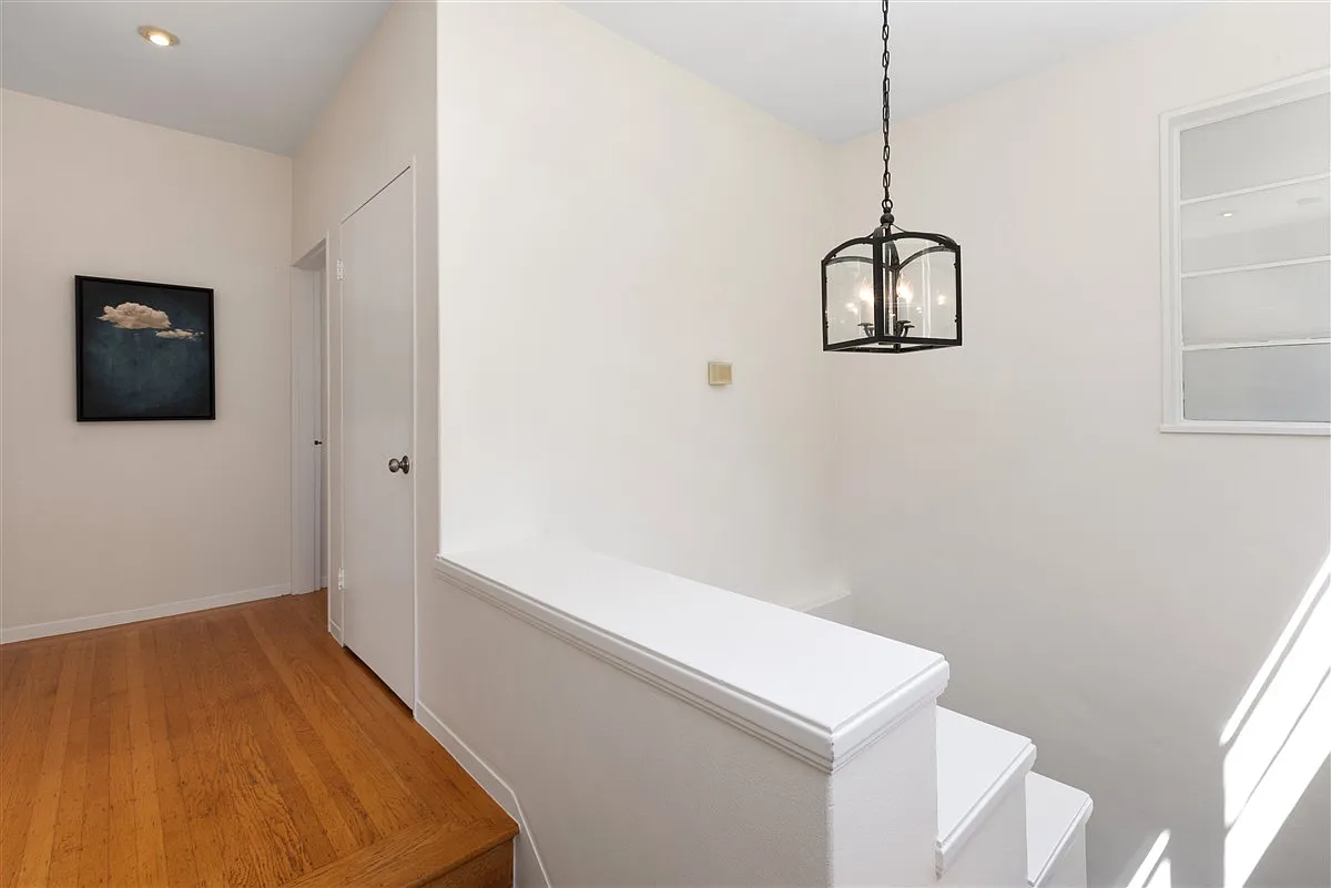 180 Saint Germain Ave — Photo 4
