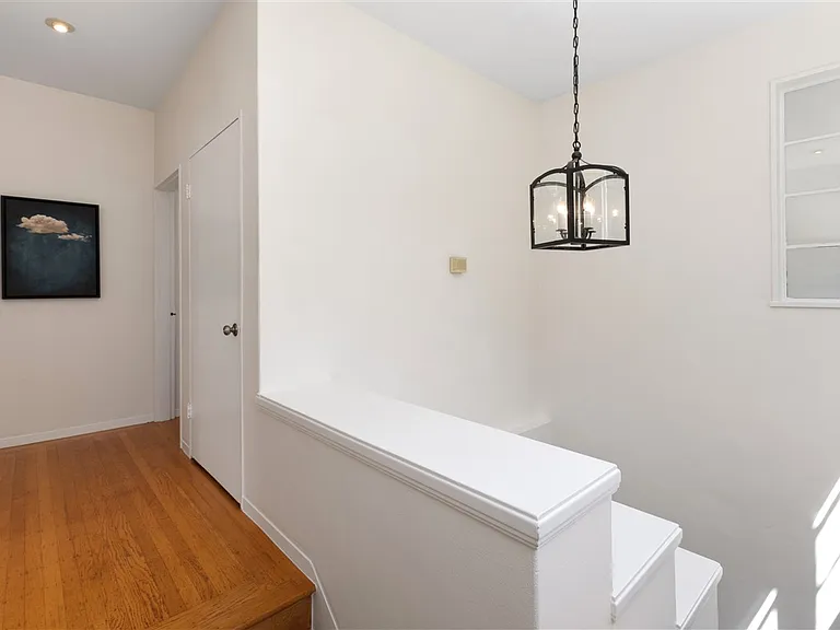 180 Saint Germain Ave — Photo 4