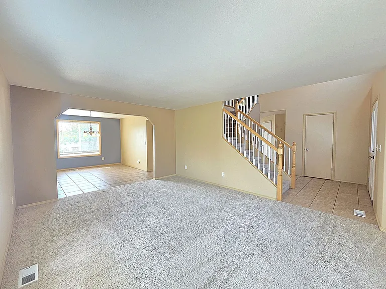 7008 S Lucas St — Photo 2