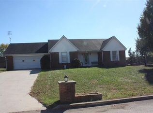 1201 Maple Hill Dr, Somerset, KY 42503
