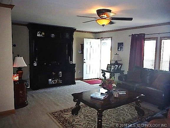 4th image of 112 N Jody Ln
