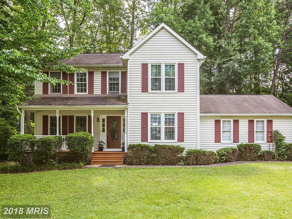 1st image of 10925 Crestwood Dr