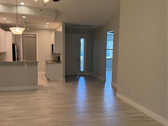 5th image of 5442 Granada Blvd