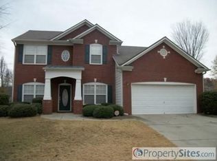 695 Beckenham Walk Dr, Dacula, GA 30019