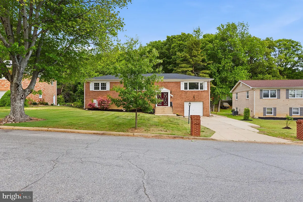 Building Photo - 11410 Mary Catherine Dr