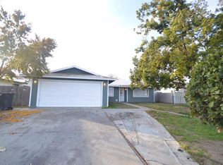 213 E Modoc Ave, Visalia, CA 93291