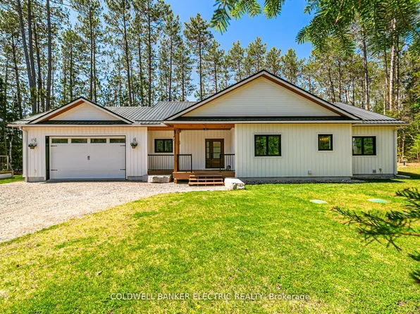 17 Ida Ho Ln, Faraday, ON K0L 1C0