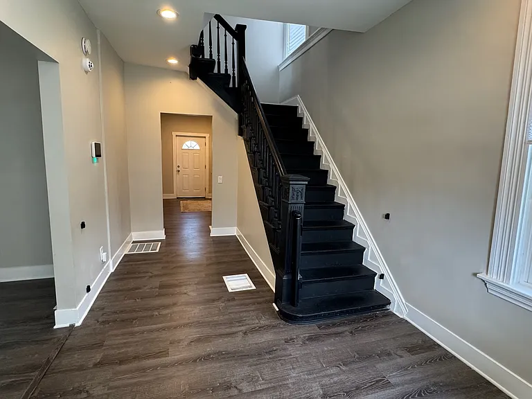5029 Norwood Ave — Photo 7