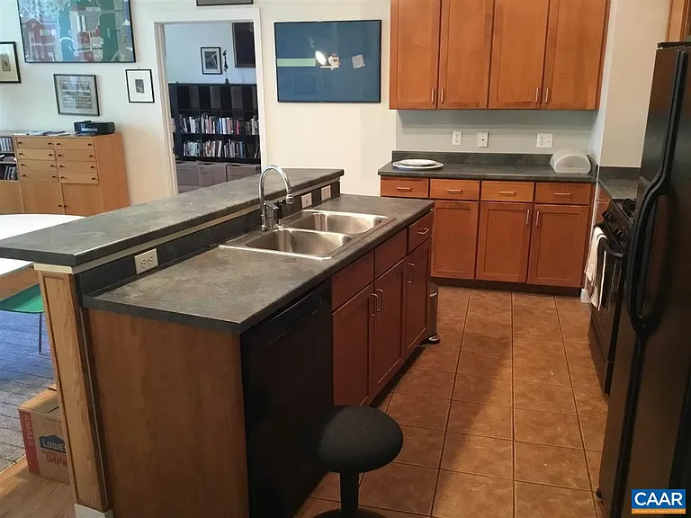202 Douglas Ave #1F — Photo 10