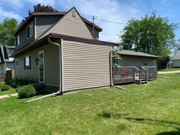 1012 29th Ave, Monroe, WI 53566