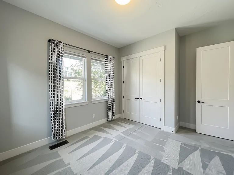 5561 E Hootowl Dr — Photo 17