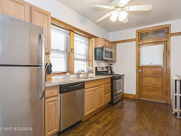 4th image of 5329 W Montrose Ave