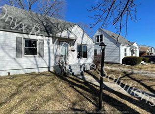 26736 Oakland St, Inkster, MI 48141