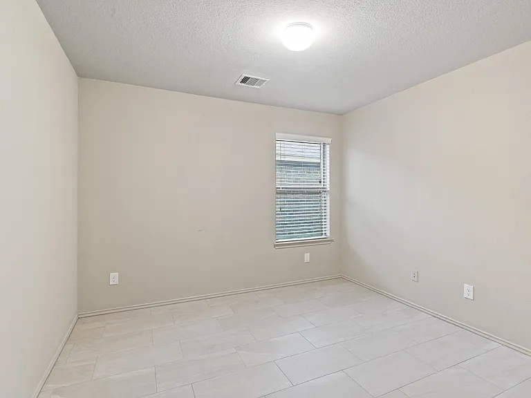 2414 Fall Aster Dr — Photo 17