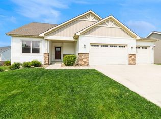 405 Ashby Cir, Gilbert, IA 50105