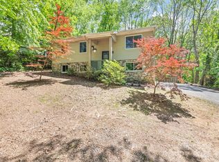 112 Charland Forest Rd, Asheville, NC 28803