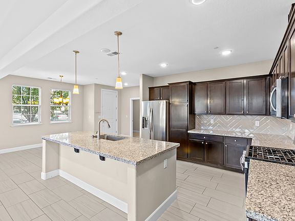 4th image of 1856 Sea Horse Rd Unit C