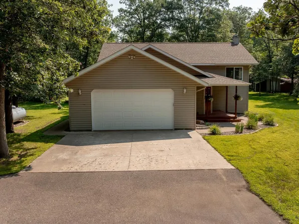 10228 Crow Wing Heights Dr, Brainerd, MN 56401