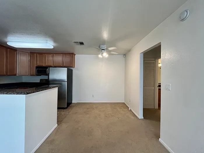 3715 Tallyho Dr #40 — Photo 3