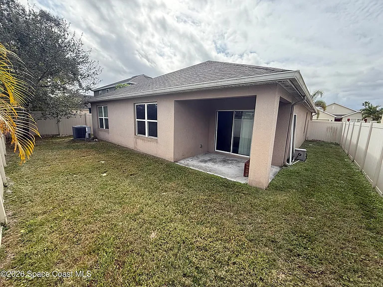 1070 Swiss Pointe Ln SW — Photo 19