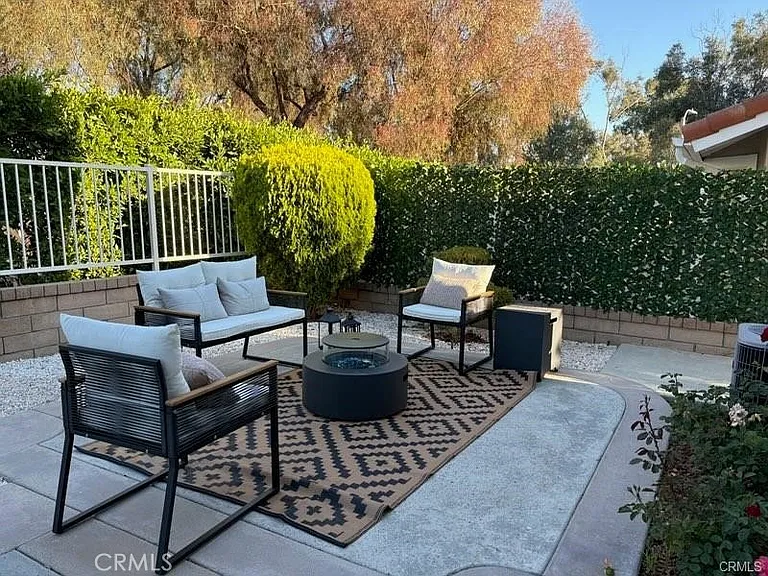 29746 Michelis St — Photo 64