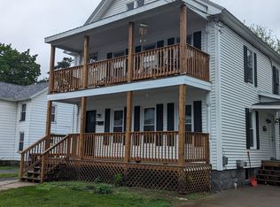 30 William St #2R, Glens Falls, NY 12801