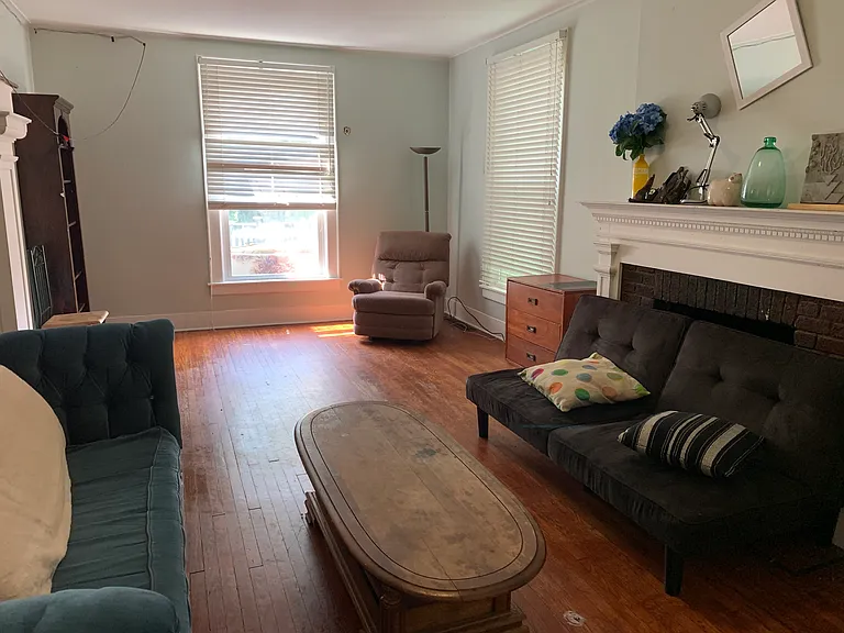 815 Lancaster Ave — Photo 14