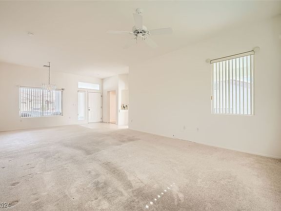 5th image of 10809 Clarion Ln