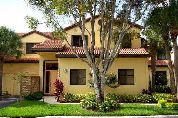 1st image of 10533 NW 10th Ct #D-114