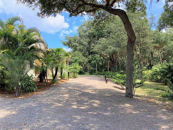 Circle Driveway