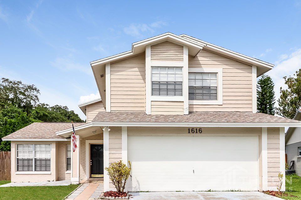 1st image of 1616 Palm Leaf Dr