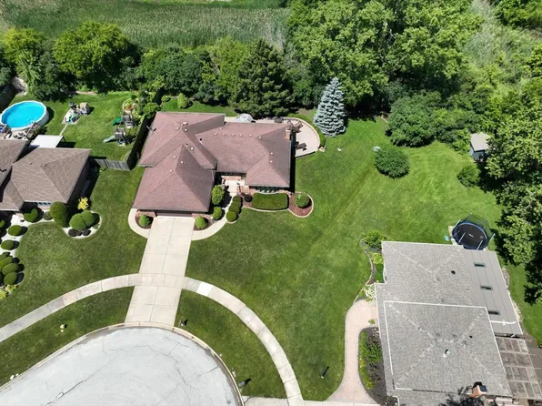 13332 Medina Dr, Orland Park, IL 60462