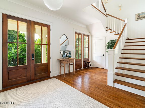 4th image of 6701 Ridgerock Ln
