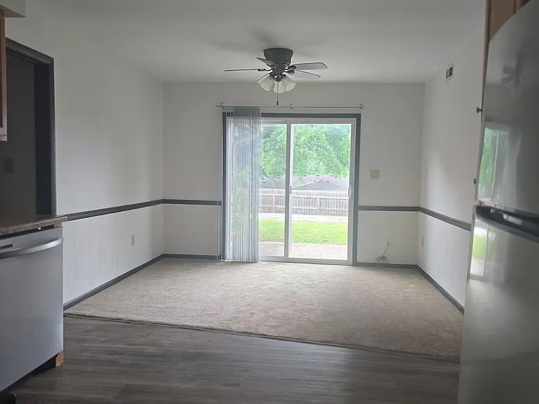 109 Sieville Ave #102 — Photo 7