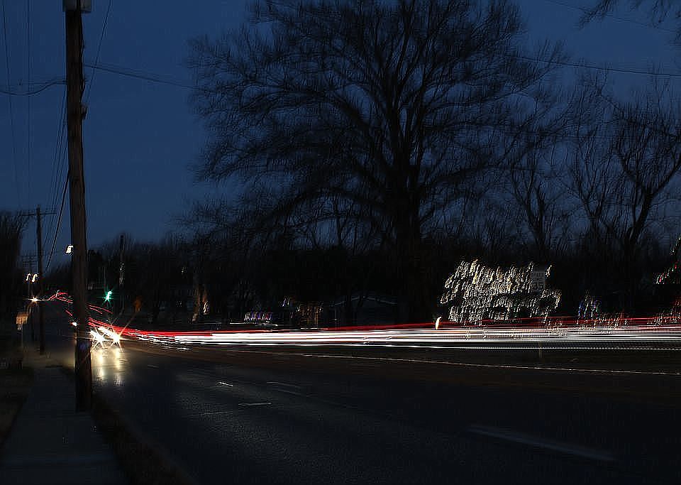2nd image of 452 Emmerson Ave