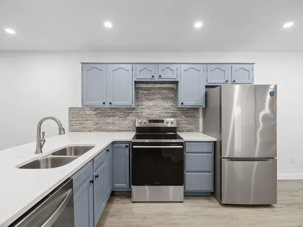 7211 Lakewood Dr #C-111, Austin, TX 78750