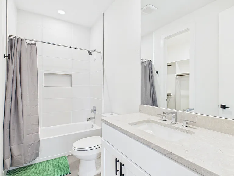 2940 Huffman Way #C — Photo 25