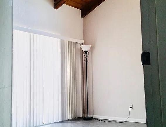 4th image of 15850 SW 98th Ct #C