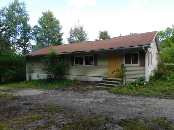 8260 Baseline Rd, Bellevue, MI 49021